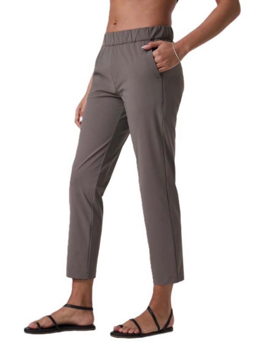 Vuori Women Miles Ankle Pant in Taupe